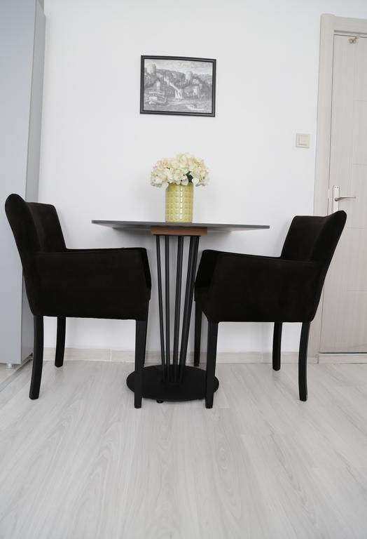 Bayer Apartament *